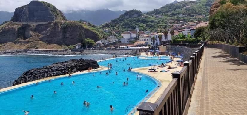 Caminho Da Praia Da Maiata Porto Da Cruz Bagian luar foto