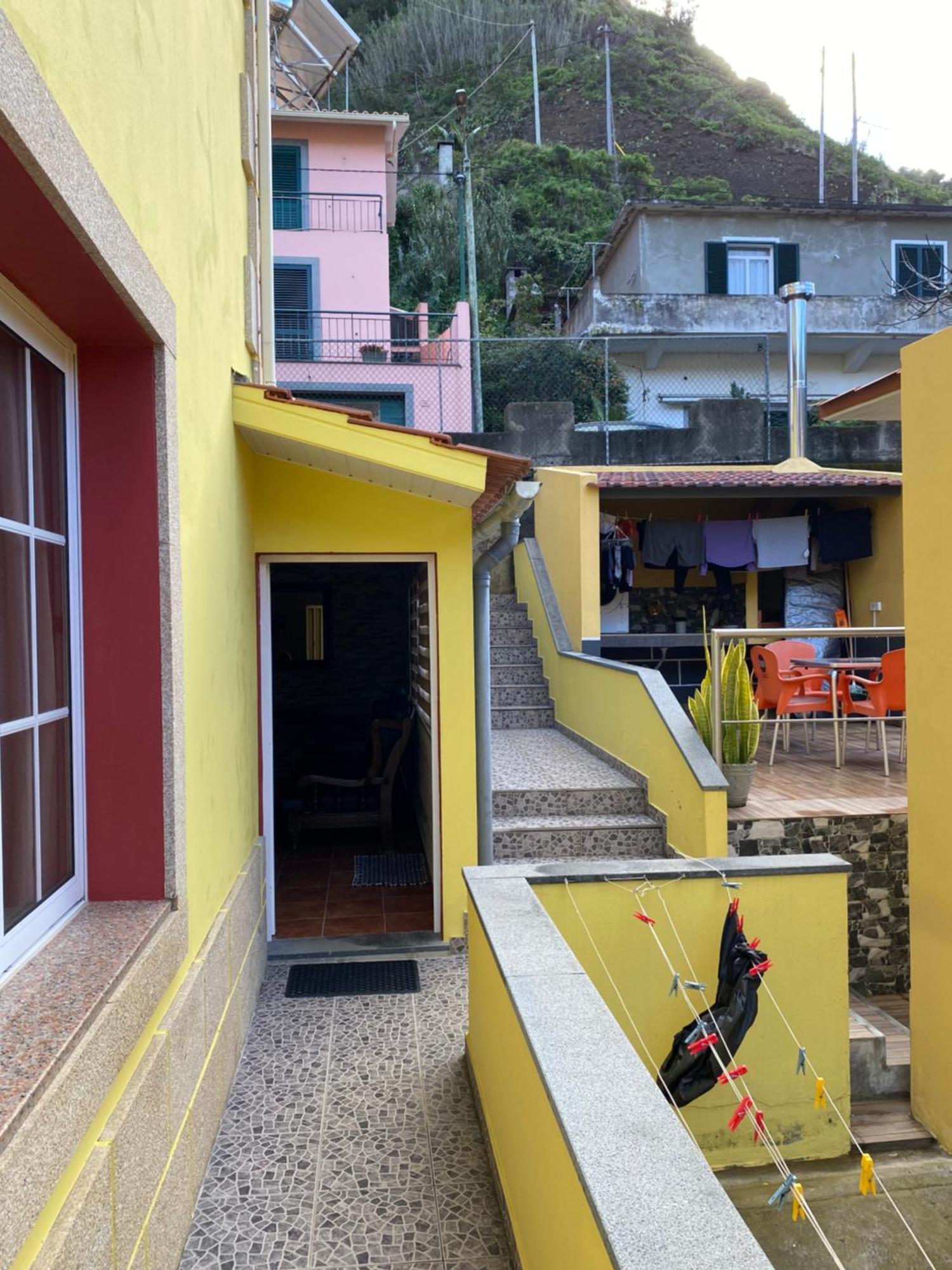 Caminho Da Praia Da Maiata Porto Da Cruz Bagian luar foto